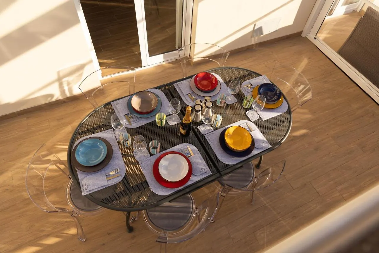 Colosseo Brightful Apartment With Rooftop Rome Italie