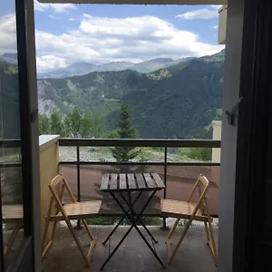 Praloup Appartement Uvernet-Fours