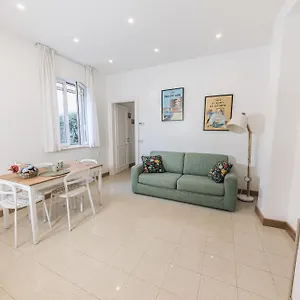 Agrippina House: Mura Vaticane Appartement