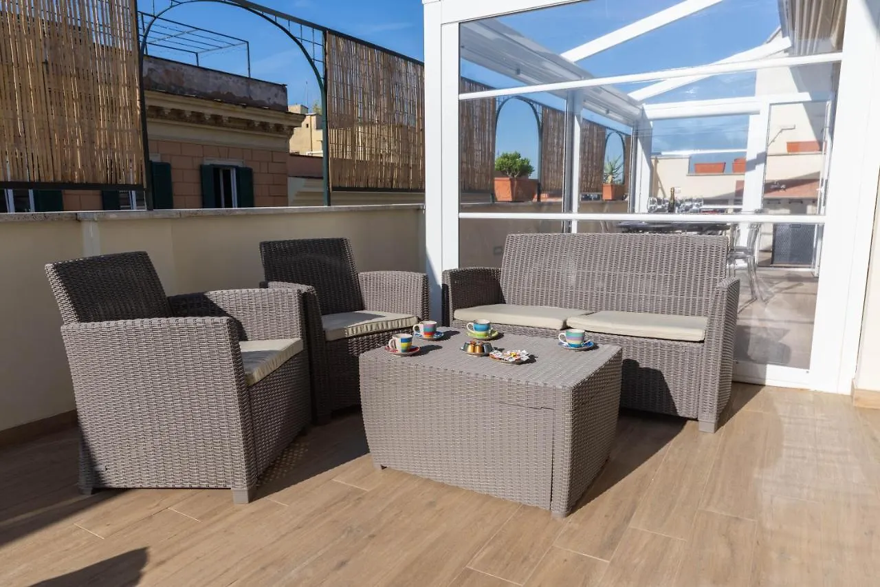 Colosseo Brightful Apartment With Rooftop Rome